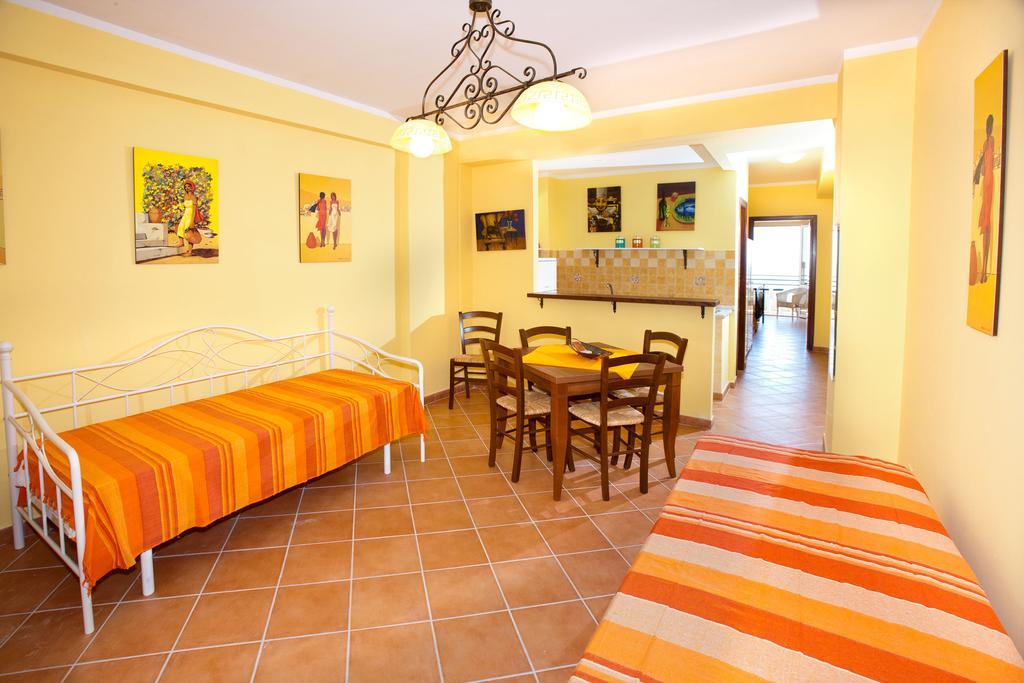 Ferienwohnung Polifemo Letojanni Exterior foto